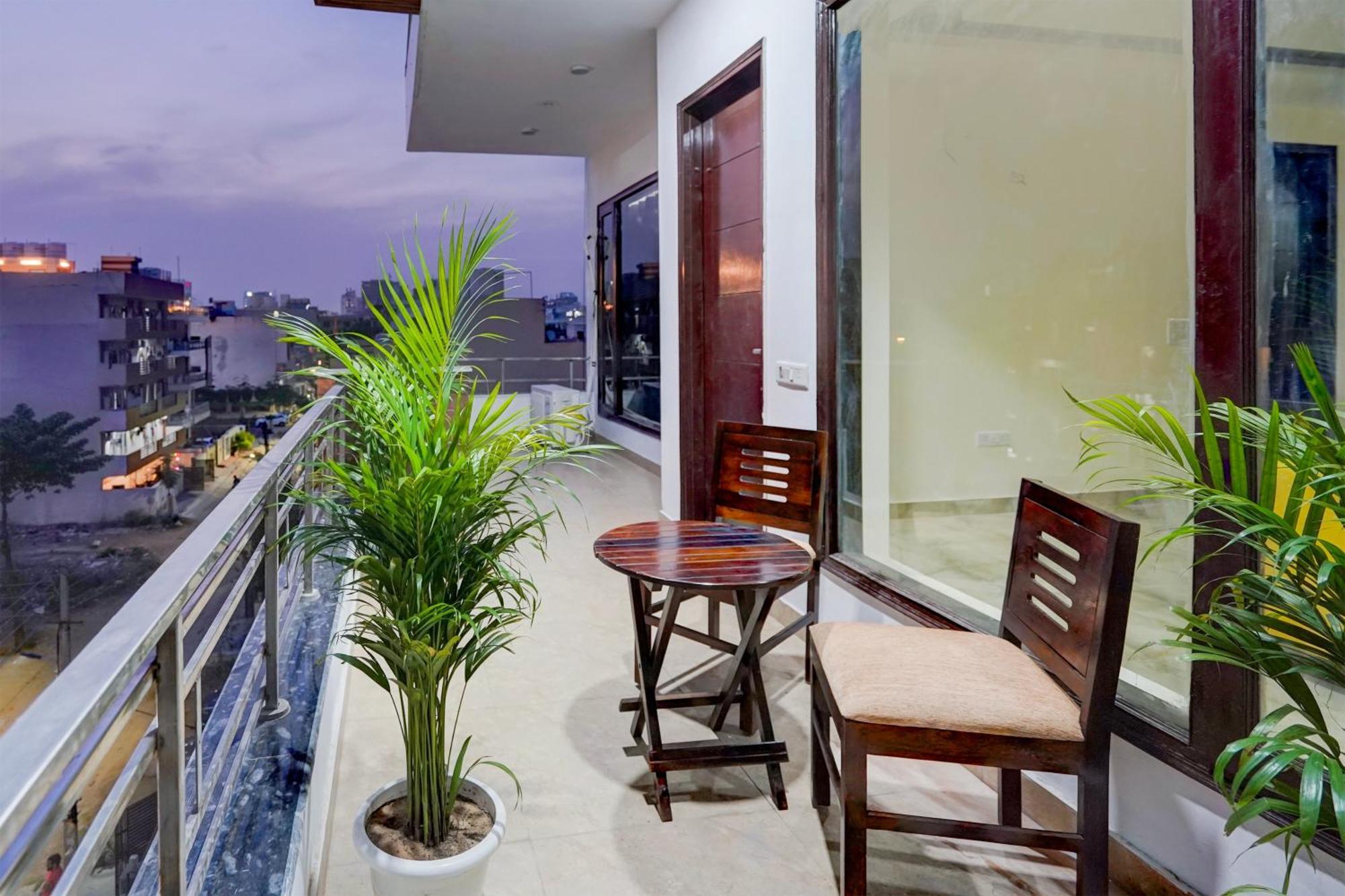 Townhouse Delight Inn Gurgaon Dış mekan fotoğraf