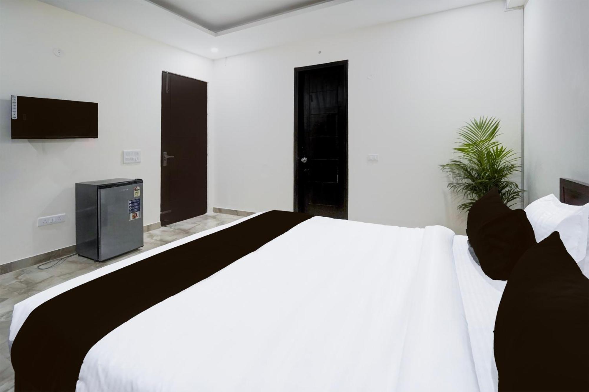 Townhouse Delight Inn Gurgaon Dış mekan fotoğraf