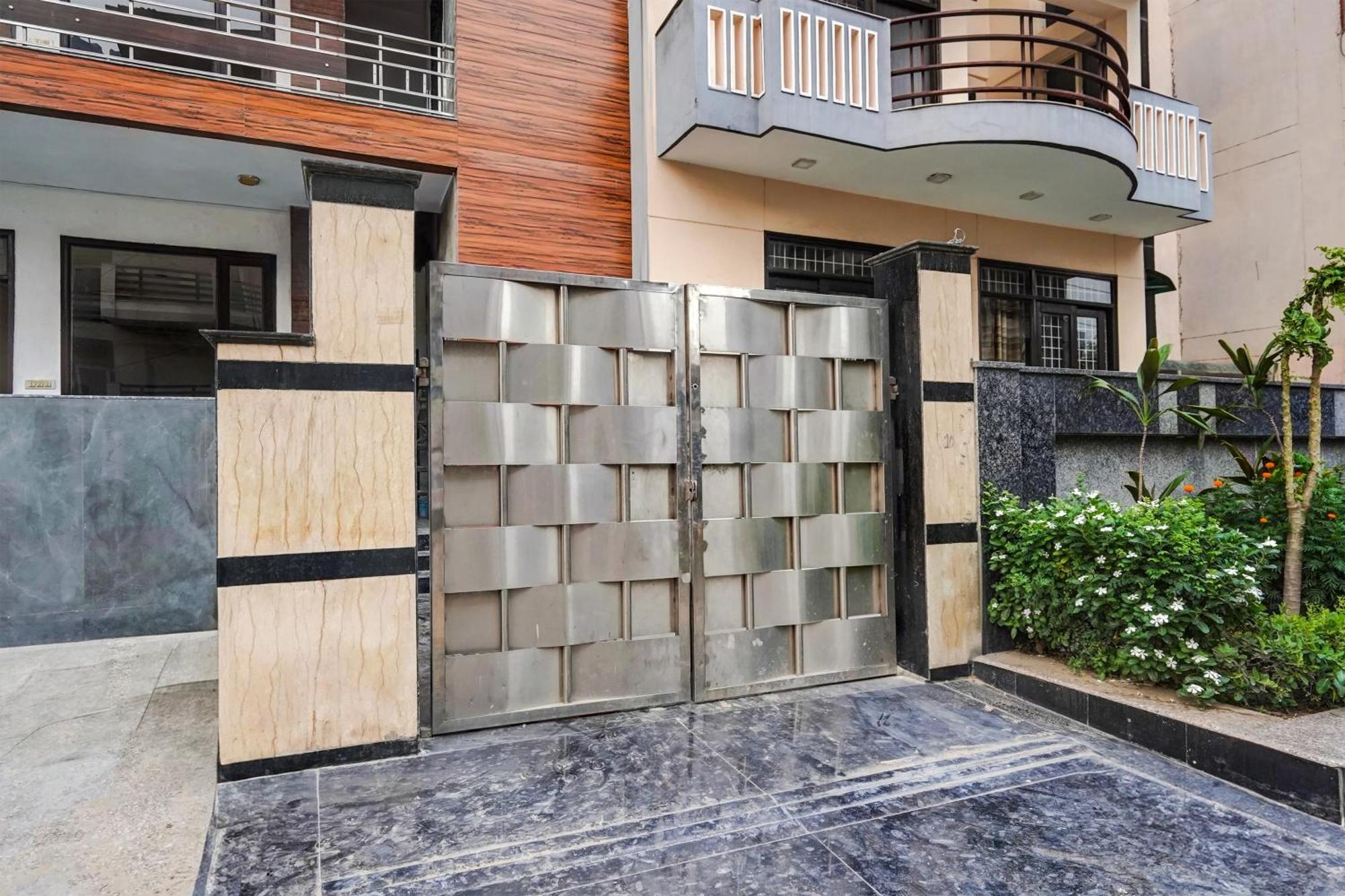 Townhouse Delight Inn Gurgaon Dış mekan fotoğraf