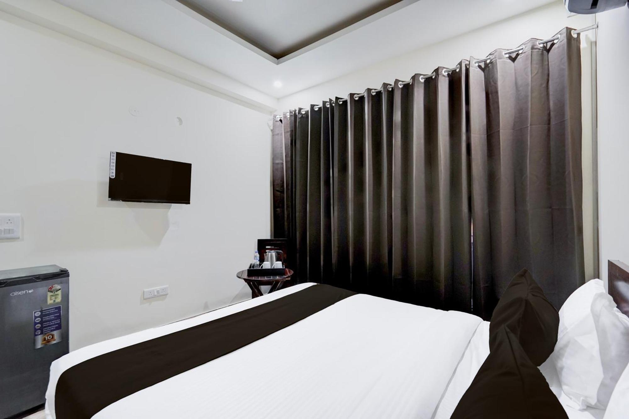 Townhouse Delight Inn Gurgaon Dış mekan fotoğraf